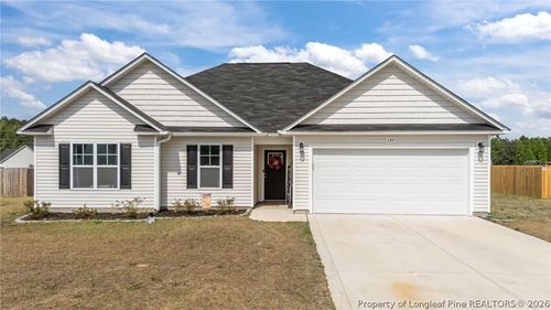 157 Presley St, Raeford, NC, 28376-9842 | Card Image