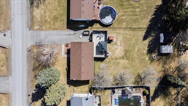 197 Chatterton Valley Cres, House other with 3 bedrooms, 2 bathrooms and 6 parking in Foxboro ON | Image 43