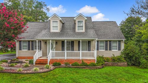 140 Northgate Rd, Lynch Station, VA, 24571-2262 | Card Image