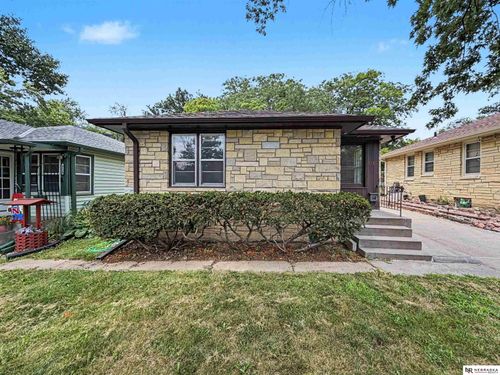 4220 E St, Lincoln, NE, 68510-4726 | Card Image