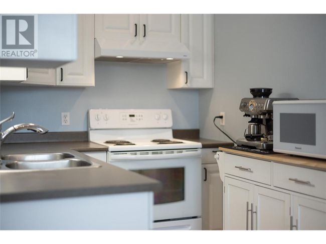 5380 Learmouth Rd, House other with 3 bedrooms, 3 bathrooms and 2 parking in Coldstream BC | Image 63