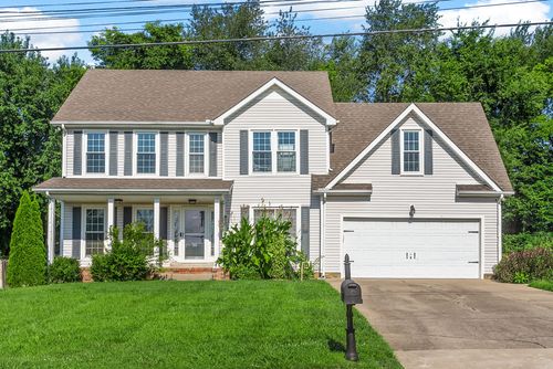 3324 Greenspoint Dr, Clarksville, TN, 37042-7271 | Card Image