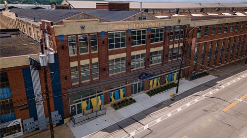 469 Sharpsville Ave, Sharon, PA, 16146-2124 | Card Image