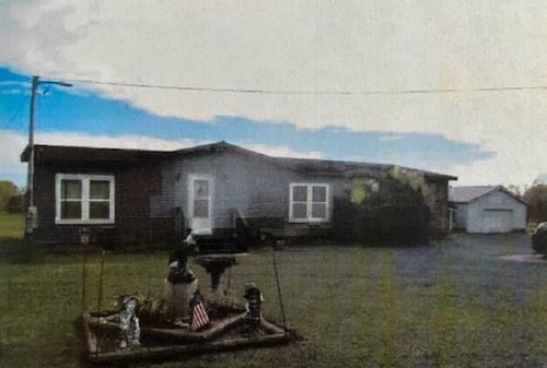 2866 N Reek Rd, Custer, MI, 49405-9779 | Card Image