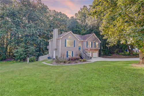 3347 Camens Way, Buford, GA, 30519-6755 | Card Image