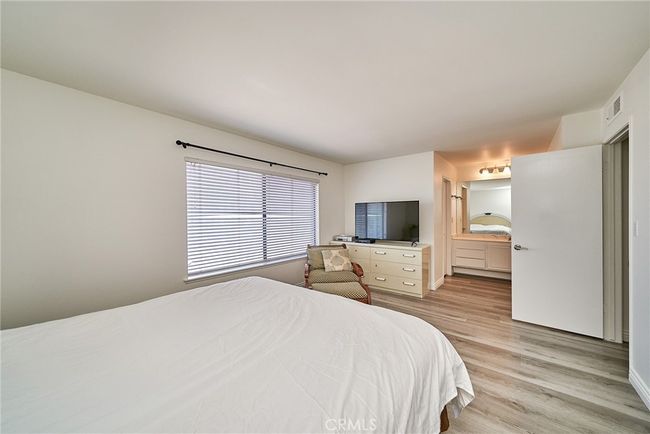 16011 Sugarpine Ln, Townhouse with 4 bedrooms, 3 bathrooms and 2 parking in Cerritos CA | Image 26
