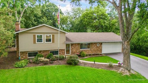 1836 Maple Ln, Sleepy Hollow, IL, 60118-2612 | Card Image