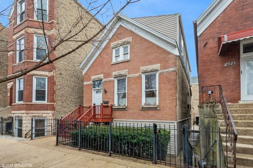 1-2305 N Oakley Ave, Chicago, IL, 60647-3237 | Card Image