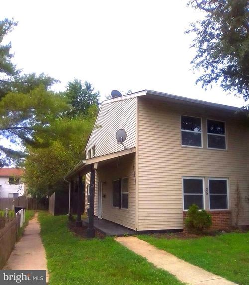 25 Medford Ct, SICKLERVILLE, NJ, 08081-2021 | Card Image