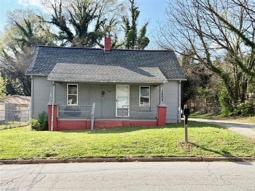1202 S Elm Street, High Point, NC, 27360 | Card Image