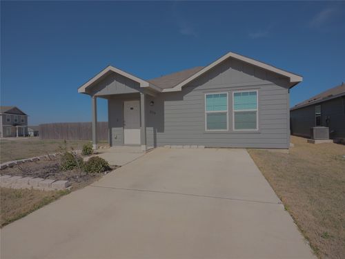 216 All American Way, Jarrell, TX, 76537-2154 | Card Image