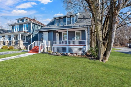 11 Dolson Ave, Middletown, NY, 10940-6423 | Card Image
