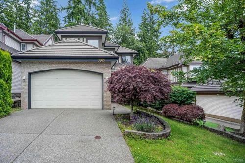 3269 Chartwell Green, Coquitlam, BC, V3E3M9 | Card Image