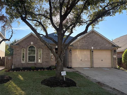 13102 Castlewind Ln, Pearland, TX, 77584-6788 | Card Image
