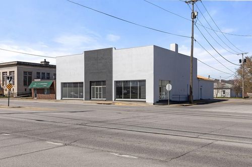 601 Lafayette Ave, Moundsville, WV, 26041-2141 | Card Image