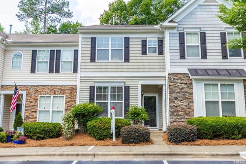 8825 Camden Park Dr, Raleigh, NC, 27613-6949 | Card Image