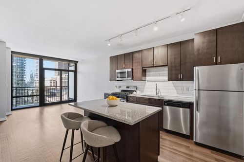 1410-465 Nicollet Mall, Minneapolis, MN, 55401 | Card Image