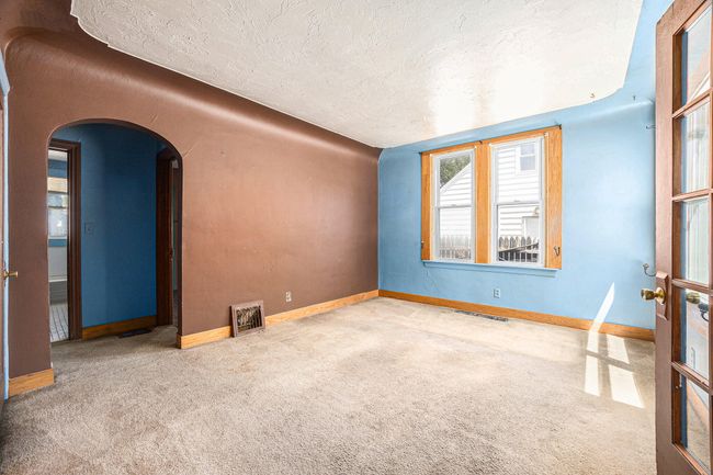 237 Holly St Sw, House other with 3 bedrooms, 1 bathrooms and null parking in Wyoming MI | Image 9