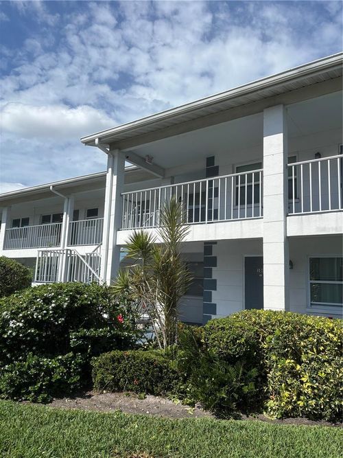 210-3160 36th St N, Saint Petersburg, FL, 33713-2452 | Card Image