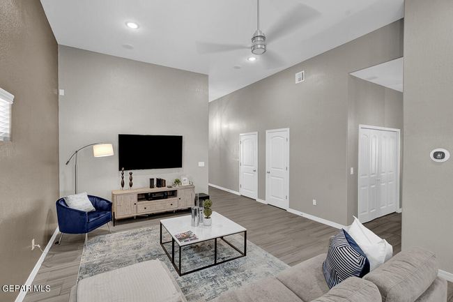 5212 La Entrada Circle-9 | Image 8