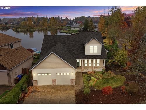 3550 Ne 214th Ave, Fairview, OR, 97024-7772 | Card Image