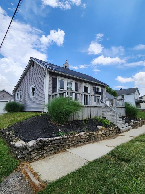 417 E Ohio St, Kenton, OH, 43326-2029 | Card Image