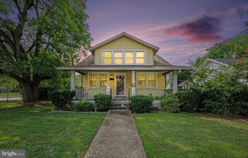 3047 Douglas St Ne, WASHINGTON, DC, 20018-1546 | Card Image