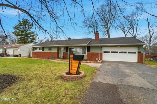 4843 Glen Oaks Dr, Toledo, OH, 43613-3517 | Card Image