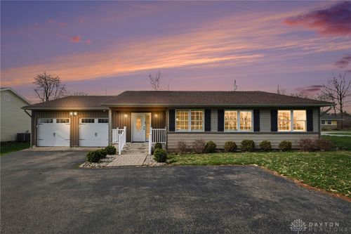 1911 Us Route 42, Lebanon, OH, 45036-9488 | Card Image