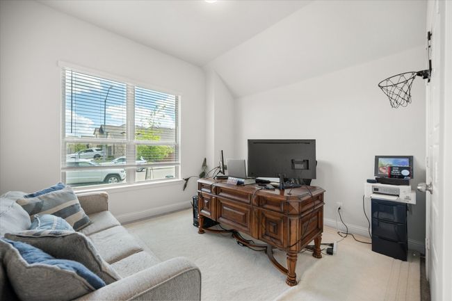 Office featuring baseboards and vaulted ceiling | Image 18