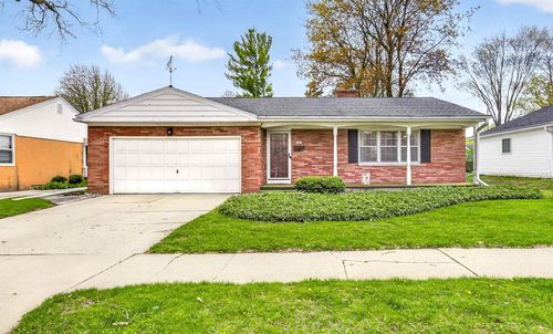 1221 Division Street, GREEN BAY, WI, 54303 | Card Image