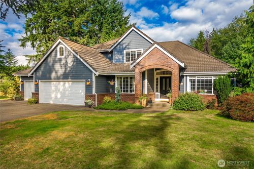23517 38th Ave E, Spanaway, WA, 98387-7445 | Card Image