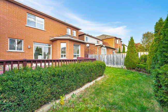 1016 Mccuaig Dr, House other with 4 bedrooms, 4 bathrooms and 2 parking in Milton ON | Image 47
