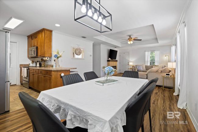 Dining Area | Image 7