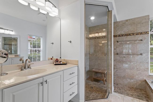 17807 Arbor Greene Dr, House other with 5 bedrooms, 3 bathrooms and null parking in TAMPA FL | Image 35