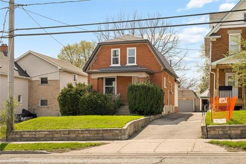 367 Victoria St S, Kitchener, ON, N2M3A4 | Card Image