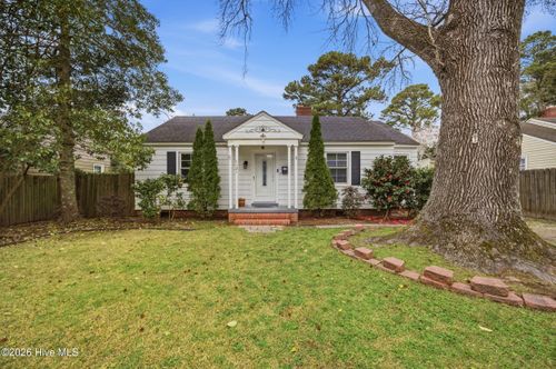 1121 W Williams Cir, Elizabeth City, NC, 27909-6129 | Card Image