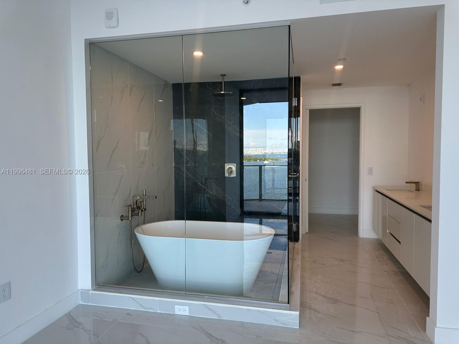 Residential in Miami 4