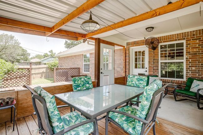 160 Mountain View Dr, House other with 3 bedrooms, 2 bathrooms and null parking in Azle TX | Image 31