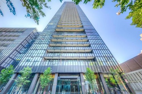 2809-101 Charles St E, Toronto, ON, M4Y0A9 | Card Image