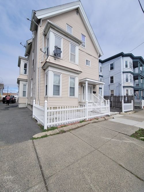 2-26 Endicott St, Lynn, MA, 01902 | Card Image