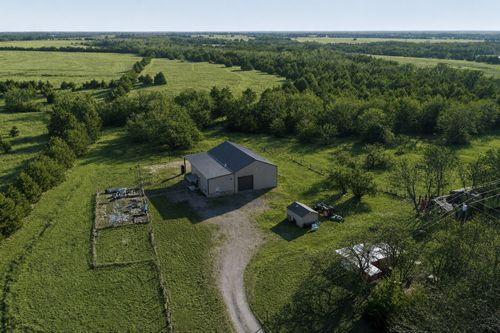2800 County Road 2905, Dodd City, TX, 75438-3816 | Card Image