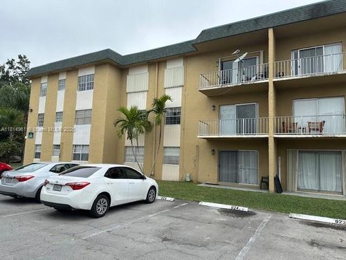 apt-2r-5400 Sw 77th Ct, Miami, FL, 33155-4372 | Card Image