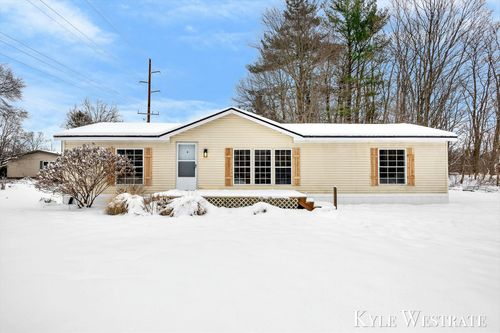 17048 Bond Street, Nunica, MI, 49448 | Card Image