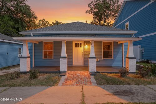 315 Meares St, Wilmington, NC, 28401-5638 | Card Image