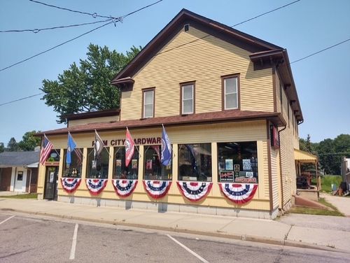 311 Main St, PLUM CITY, WI, 54761-9051 | Card Image