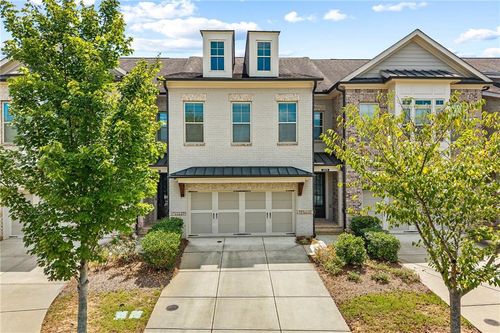 2028 Glenview Park Cir, Duluth, GA, 30097-8253 | Card Image