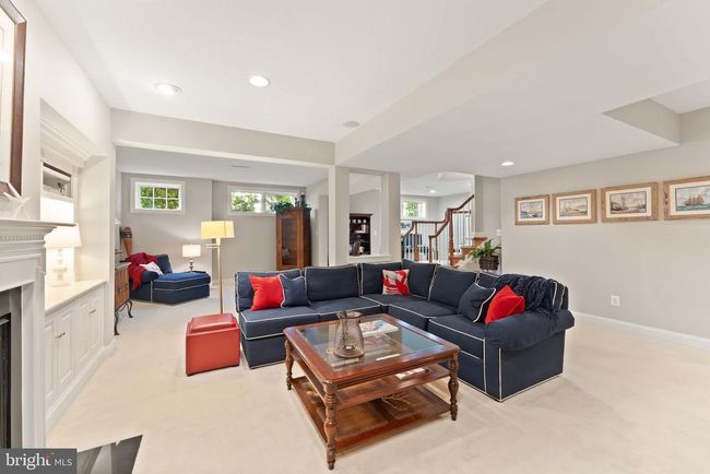 18985 Coreopsis Ter, Townhouse with 3 bedrooms, 4 bathrooms and null parking in LEESBURG VA | Image 68