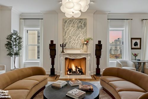 1901-1 Central Park S, New York City, NY, 10019 | Card Image