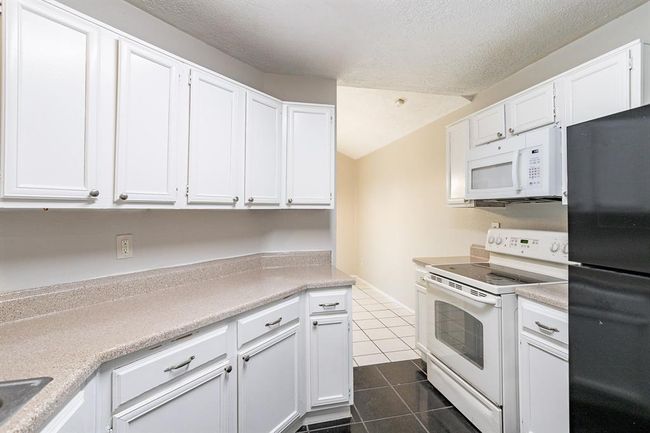 5326 Lynngate Dr, House other with 3 bedrooms, 2 bathrooms and 1 parking in Spring TX | Image 13